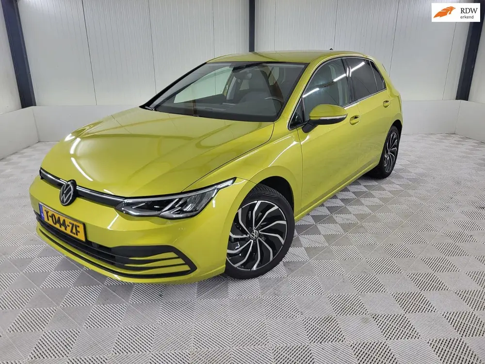 Volkswagen Golf 1.5 eTSI Life Business Automaat uit 2023
