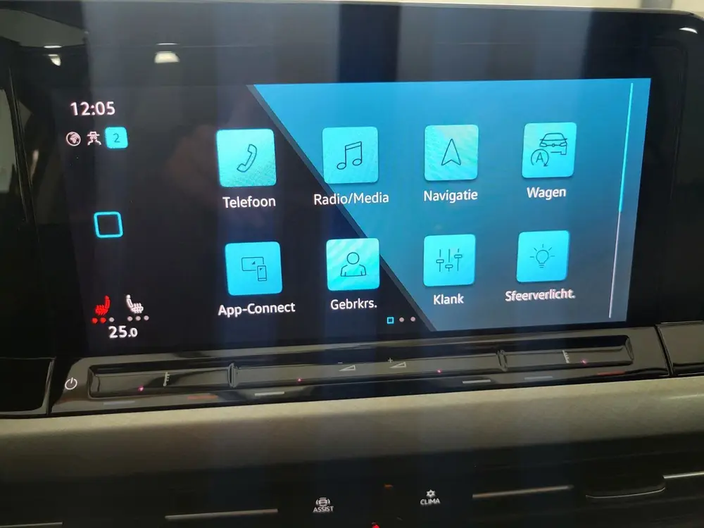 Volkswagen Golf 1.5 eTSI Life Business Automaat uit 2023, foto 12