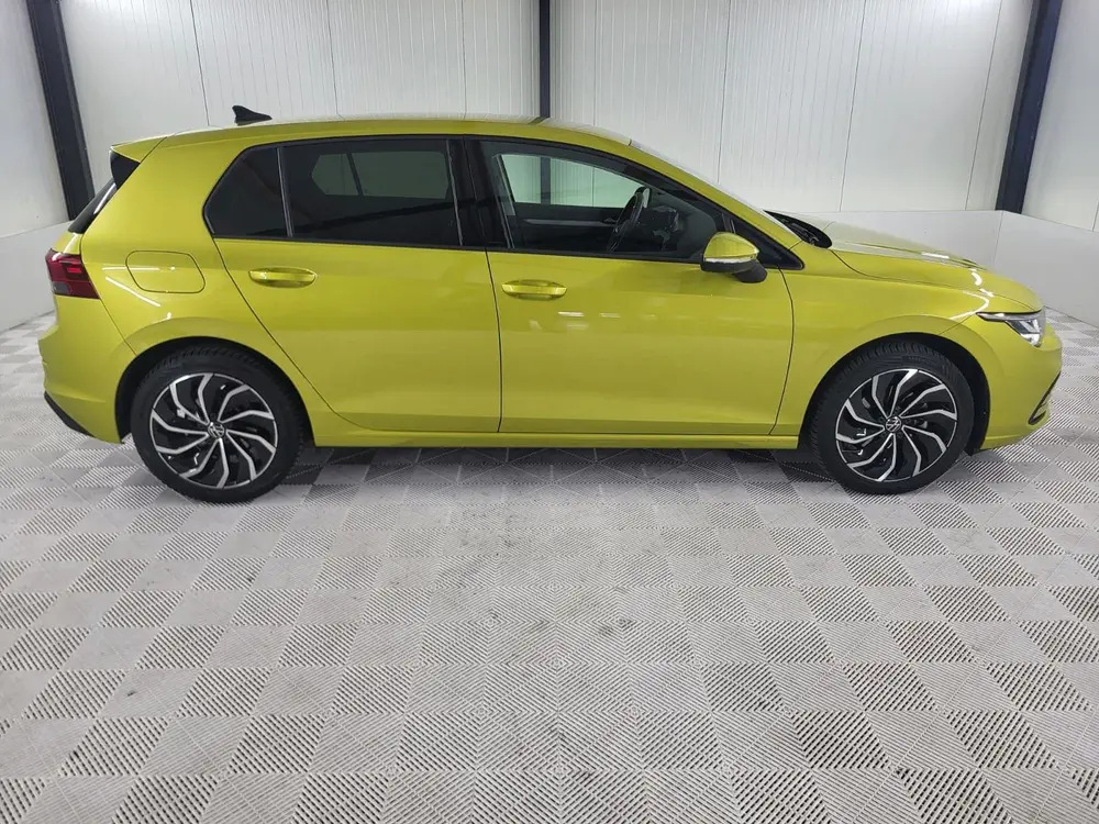 Volkswagen Golf 1.5 eTSI Life Business Automaat uit 2023, foto 5