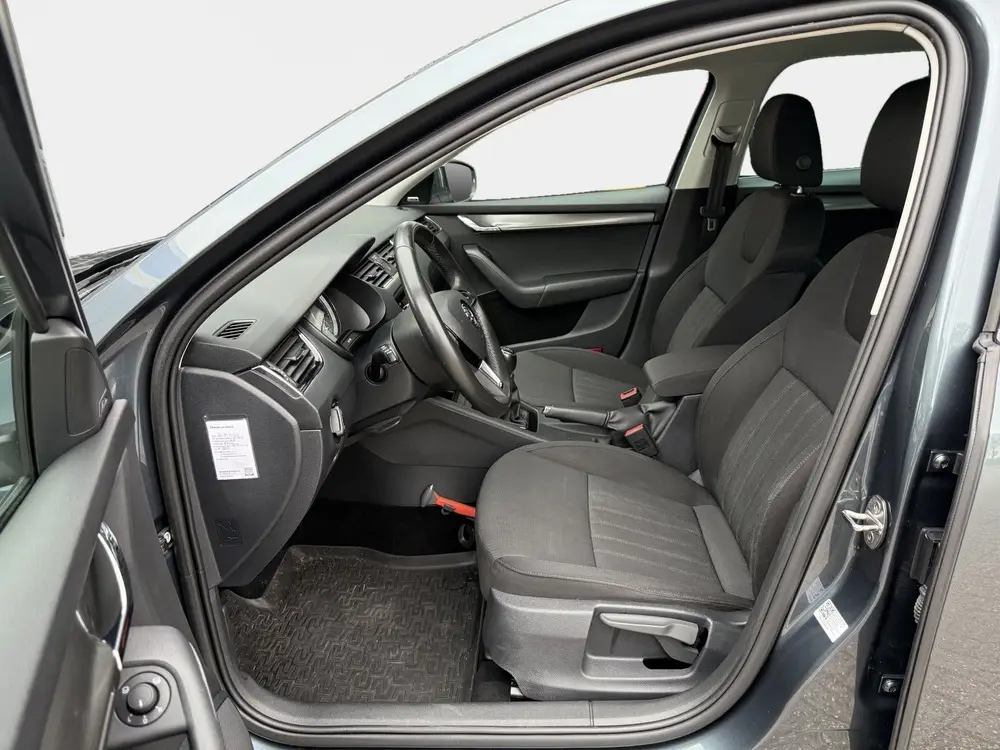 Skoda Octavia 1.0 TSI Greentech Style Business uit 2019, foto 13