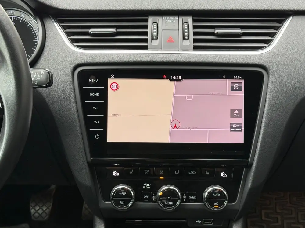 Skoda Octavia 1.0 TSI Greentech Style Business uit 2019, foto 14