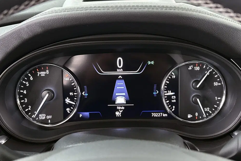 Opel Insignia 2.0 Turbo Ultimate Automaat Trekha uit 2020, foto 10