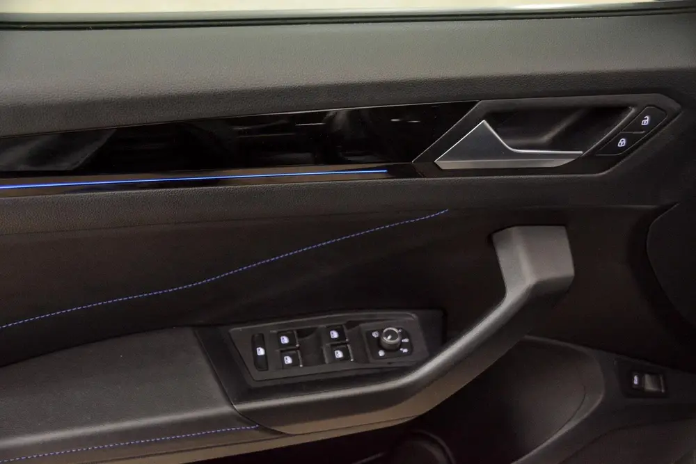 Volkswagen T-Roc 2.0 TSI R, 300 PK, 4MOTION, digitale cockpi uit 2023, foto 19