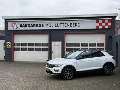 VOLKSWAGEN T-Roc 1.5 TSI 150pk 7-DSG T-Roc Style, STOELVERWA uit 2019
