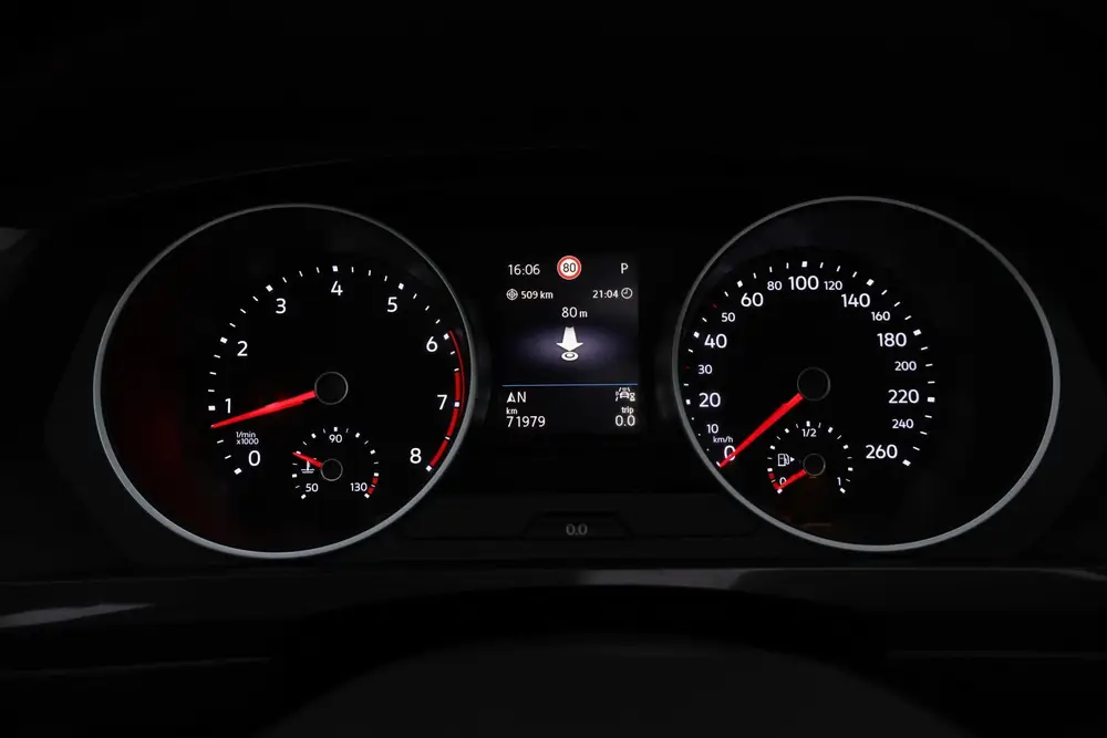 Volkswagen Tiguan 1.5 TSI Dsg LIFE Business PANO | FULL LED uit 2020, foto 15