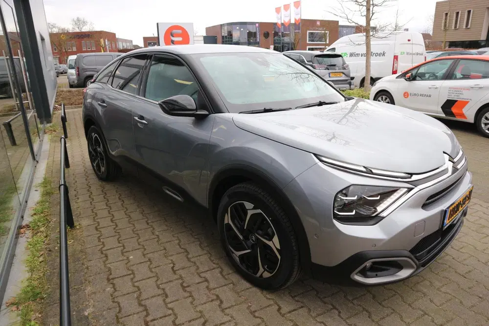 Citroën C4 Citroen C4 1.2 Puretech Shine 130PK NAVI C uit 2022, foto 5
