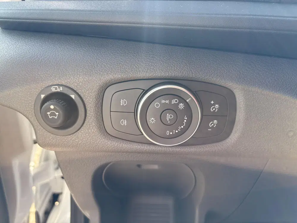 Ford Transit 350 2.0 TDCI L3H2 Limited uit 2024, foto 13