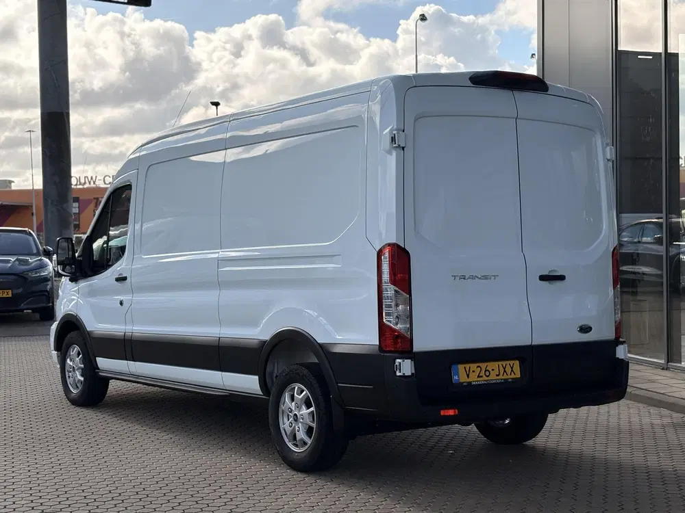 Ford Transit 350 2.0 TDCI L3H2 Limited uit 2024, foto 5