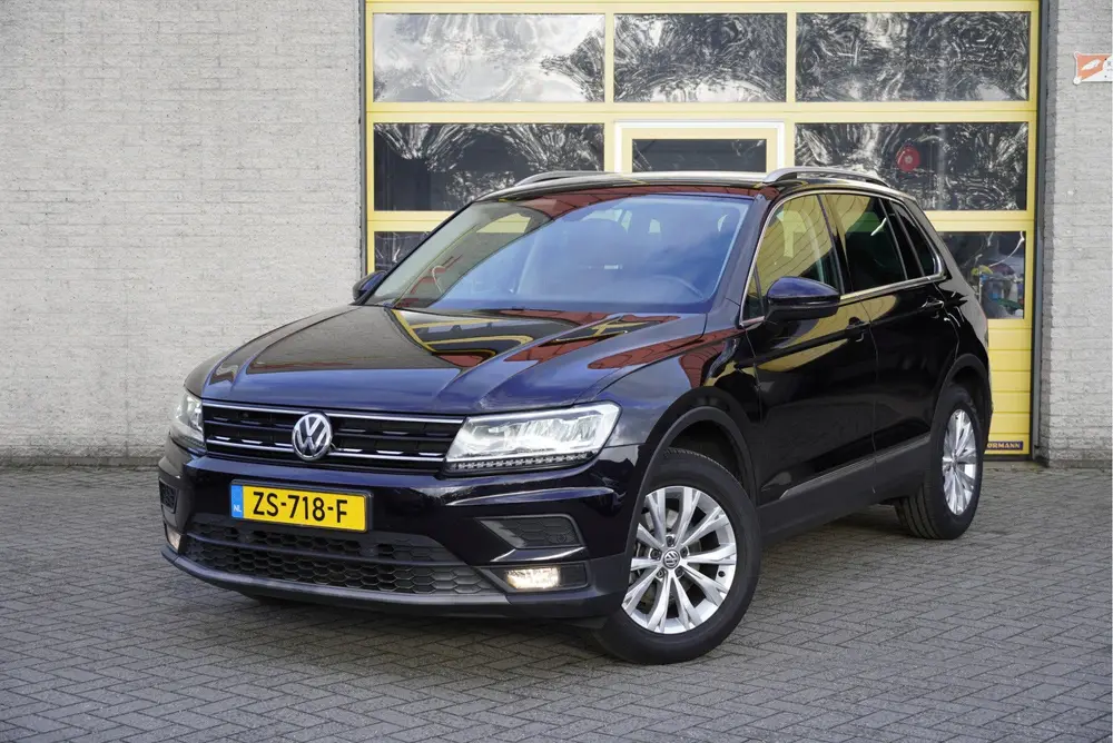 Volkswagen Tiguan 1.5 TSI Comfortline Business BJ2019 Lmv 17 uit 2019