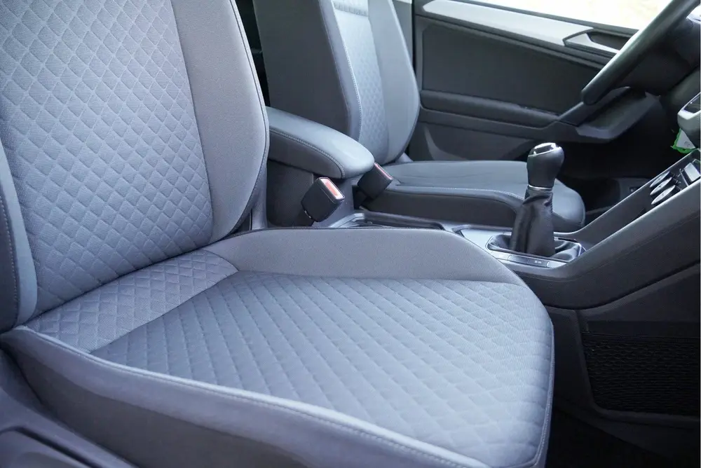 Volkswagen Tiguan 1.5 TSI Comfortline Business BJ2019 Lmv 17 uit 2019, foto 15