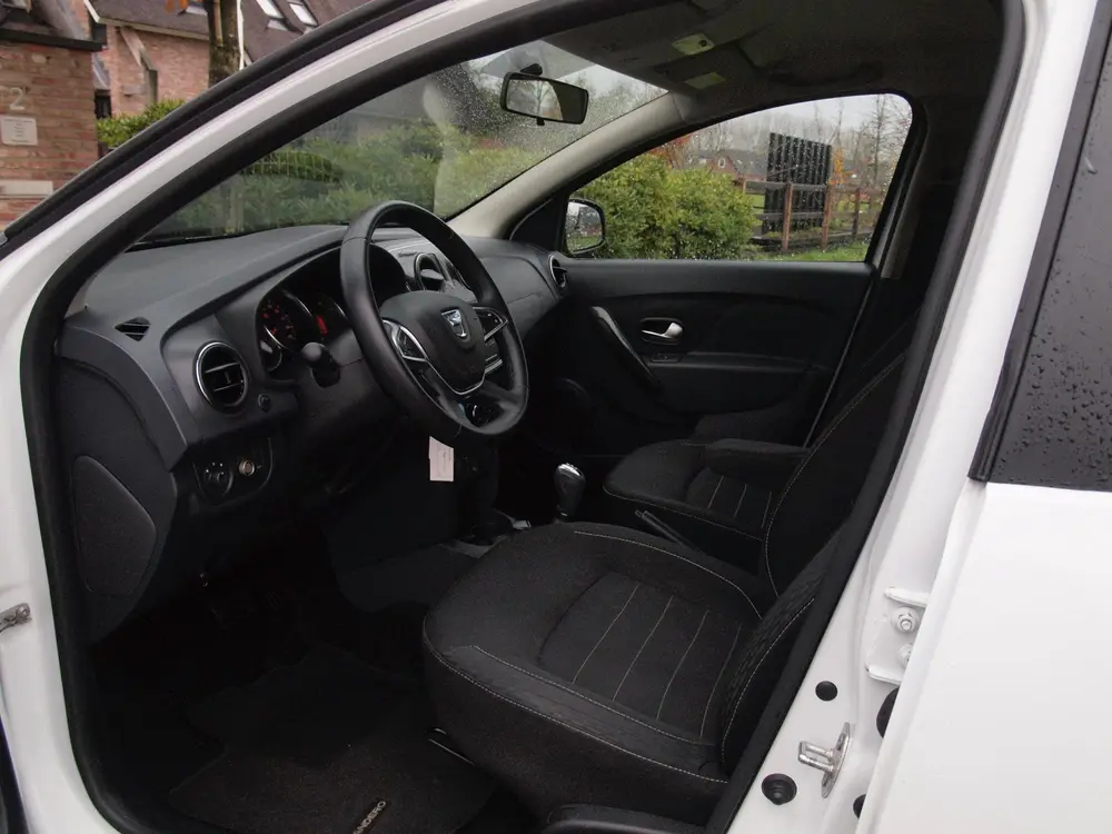 Dacia Sandero 0.9 TCe Easy-R Comfort | Cruise Control | Auto uit 2020, foto 4