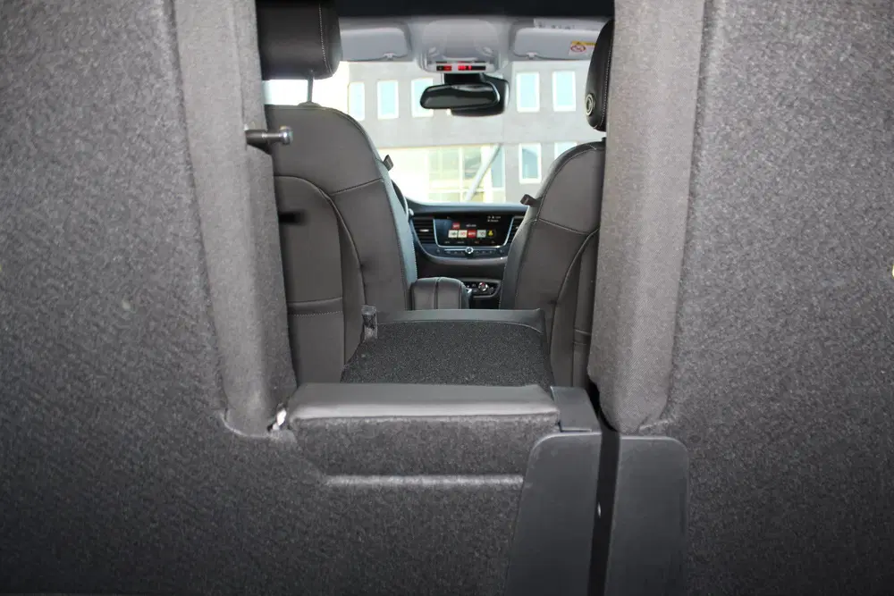 Opel Crossland 1.2-110pk Turbo 'Elegance'. Mooie en luxe uit 2023, foto 10