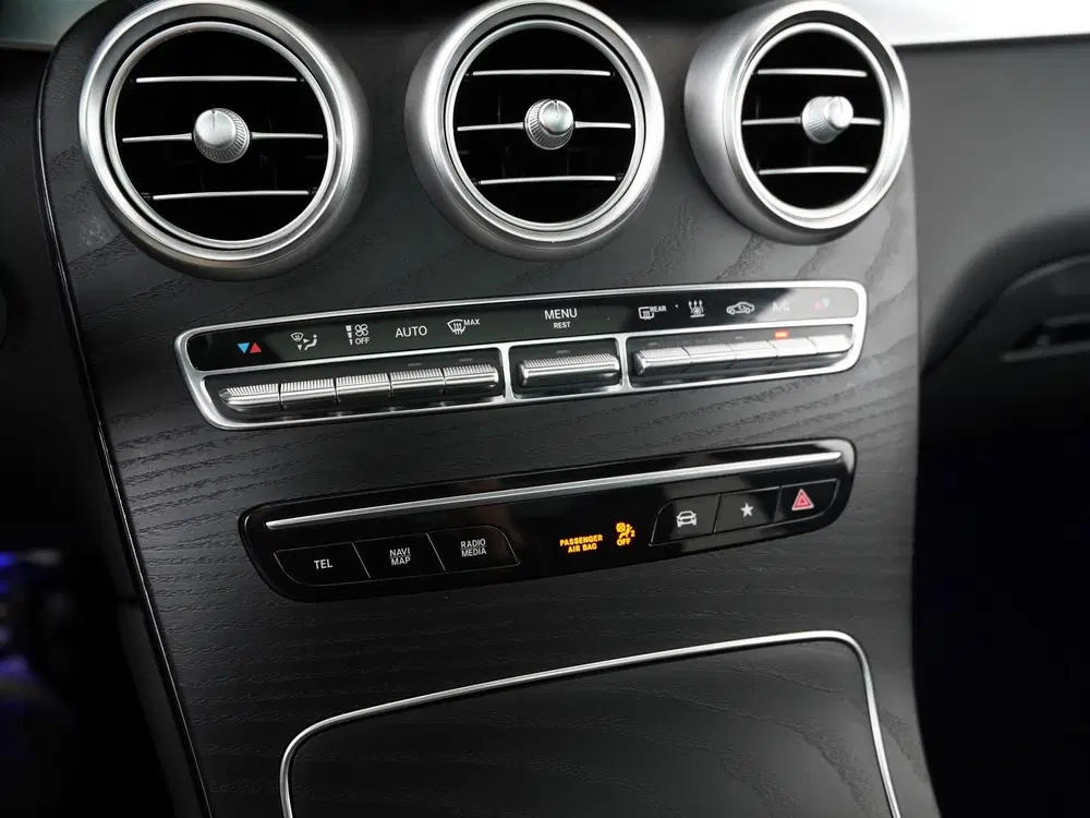 Mercedes-Benz GLC 300e 4MATIC AMG Night uit 2022, foto 13