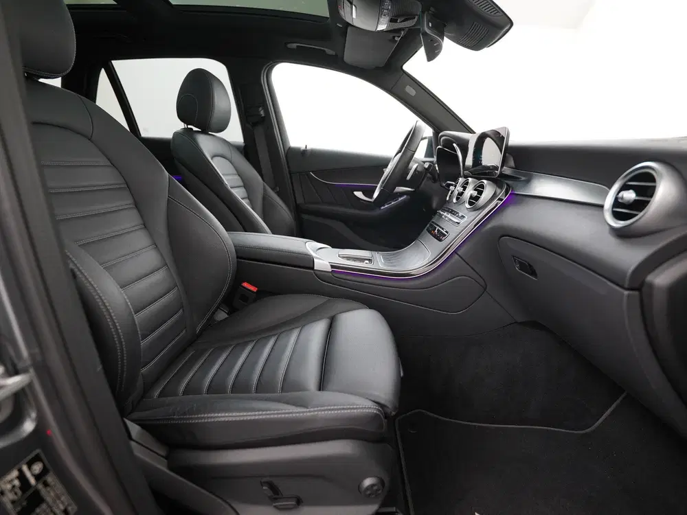 Mercedes-Benz GLC 300e 4MATIC AMG Night uit 2022, foto 3