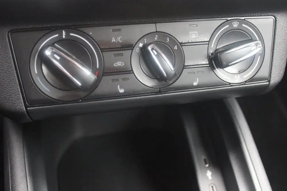 Skoda Scala Active (bj 2019) uit 2019, foto 16