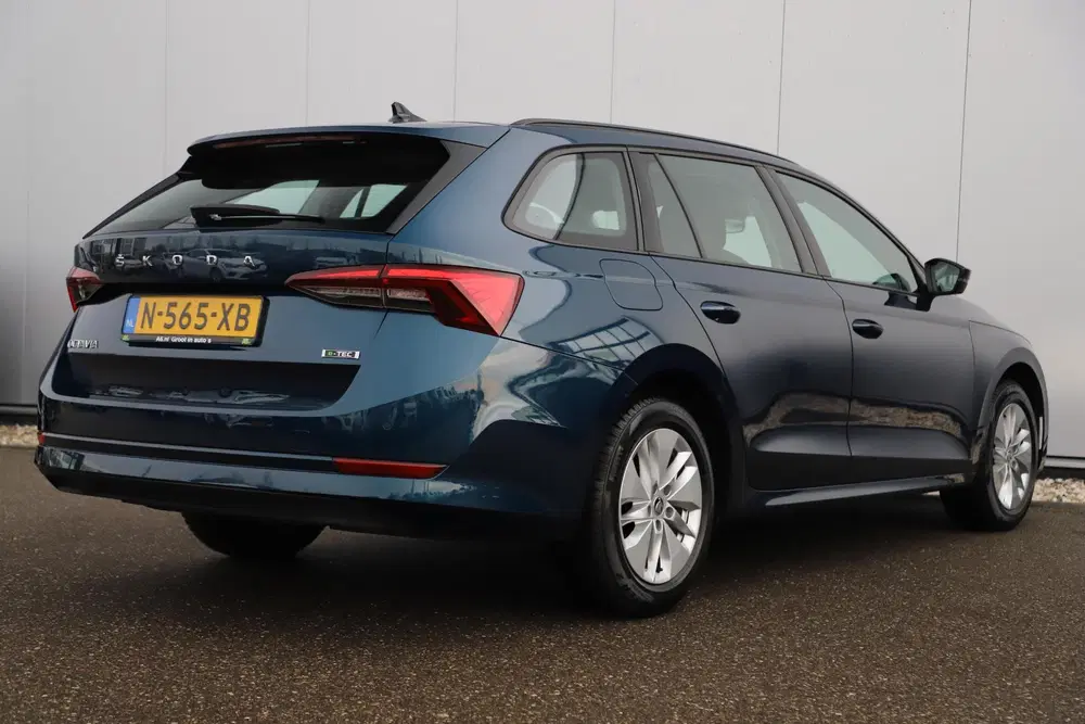 Skoda Octavia 1.0 e-TSI Ambition Automaat Virtual Cock uit 2022, foto 4