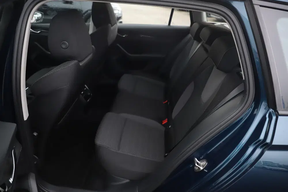 Skoda Octavia 1.0 e-TSI Ambition Automaat Virtual Cock uit 2022, foto 7