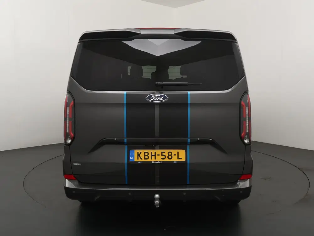Ford Tourneo Custom 340 2.5 PHEV 233 pk L1 8 persoons uit 2025, foto 4
