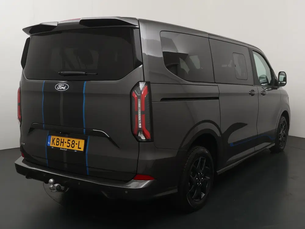 Ford Tourneo Custom 340 2.5 PHEV 233 pk L1 8 persoons uit 2025, foto 5