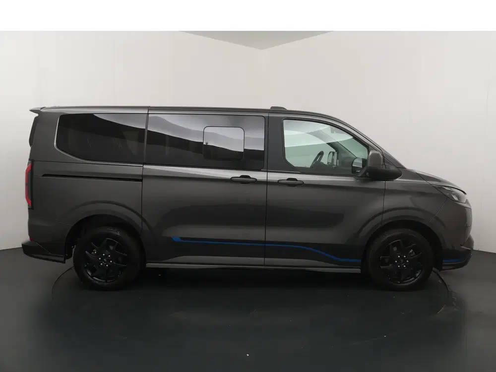 Ford Tourneo Custom 340 2.5 PHEV 233 pk L1 8 persoons uit 2025, foto 6
