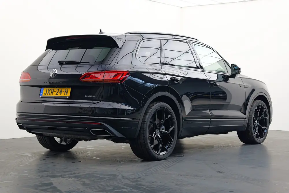 Volkswagen Touareg 3.0 TSi eHybrid 4MOTION | Trekhaak | DYNA uit 2021, foto 2