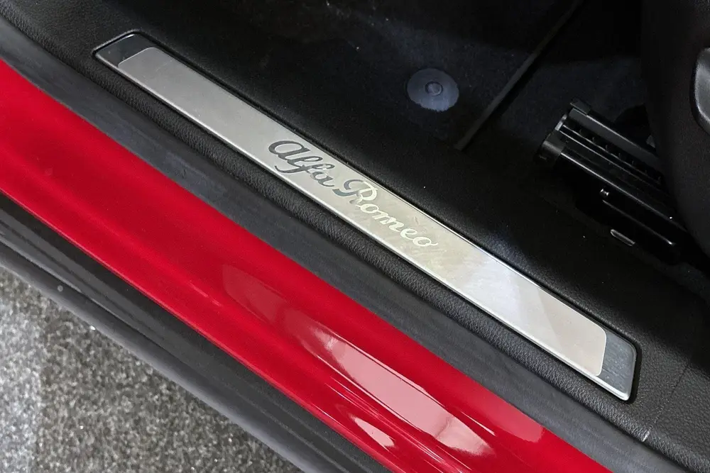 Alfa Romeo Tonale 1.3T 280pk PHEV Edizione Speciale uit 2023, foto 19
