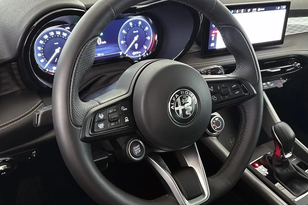Alfa Romeo Tonale 1.3T 280pk PHEV Edizione Speciale uit 2023, foto 8