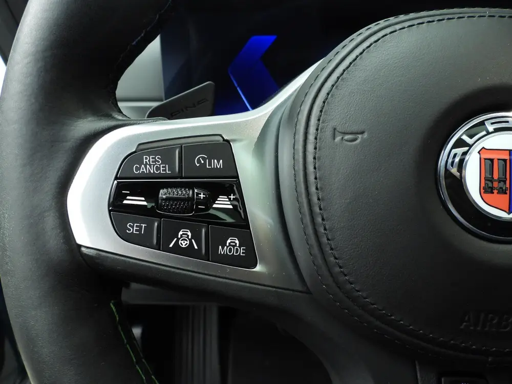 BMW D3S Touring XDrive | LED | Leder | HUD | P uit 2023, foto 13