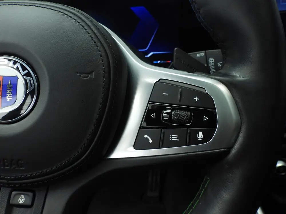 BMW D3S Touring XDrive | LED | Leder | HUD | P uit 2023, foto 15