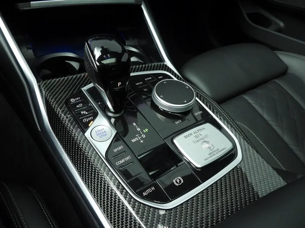 BMW D3S Touring XDrive | LED | Leder | HUD | P uit 2023, foto 16