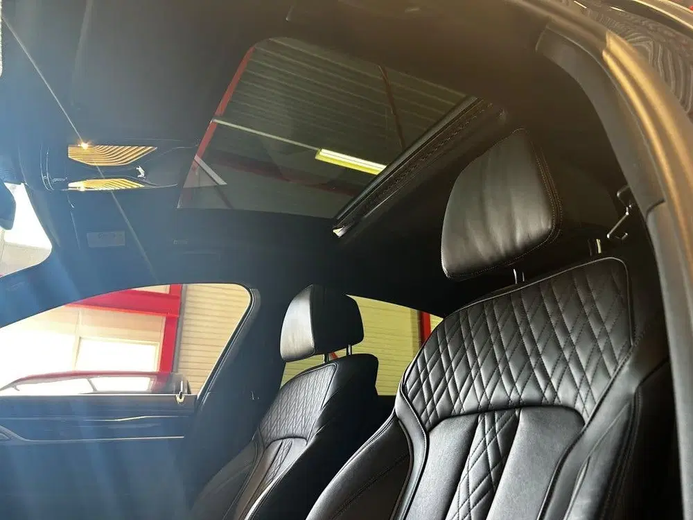 BMW 7-serie 7 Serie 745e High Executive uit 2020, foto 20