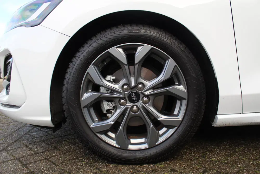 Ford Focus 1.0-125pk EcoBoost Mild-Hybrid ST-Line In uit 2024, foto 12