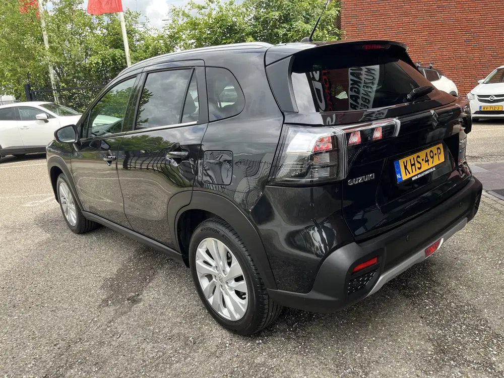 Suzuki S-Cross 1.5 Hybrid Style uit 2023, foto 4
