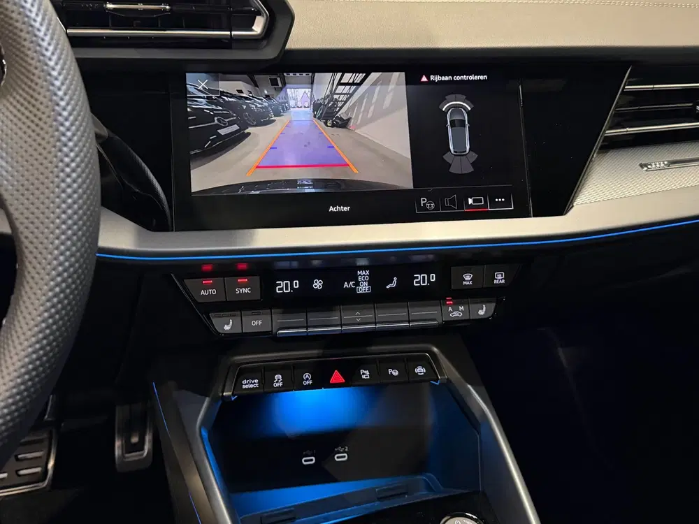 Audi A3 35 TFSI S edition uit 2025, foto 14