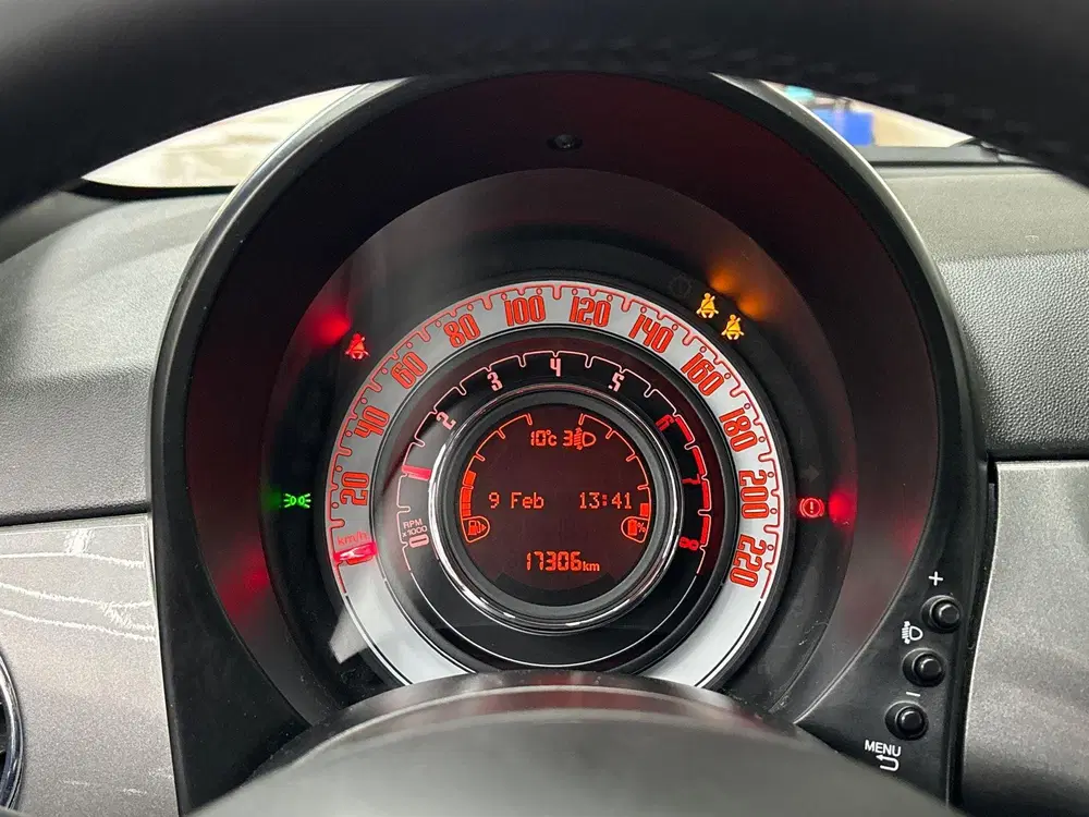 Fiat 500 1.0 Hybrid uit 2023, foto 11