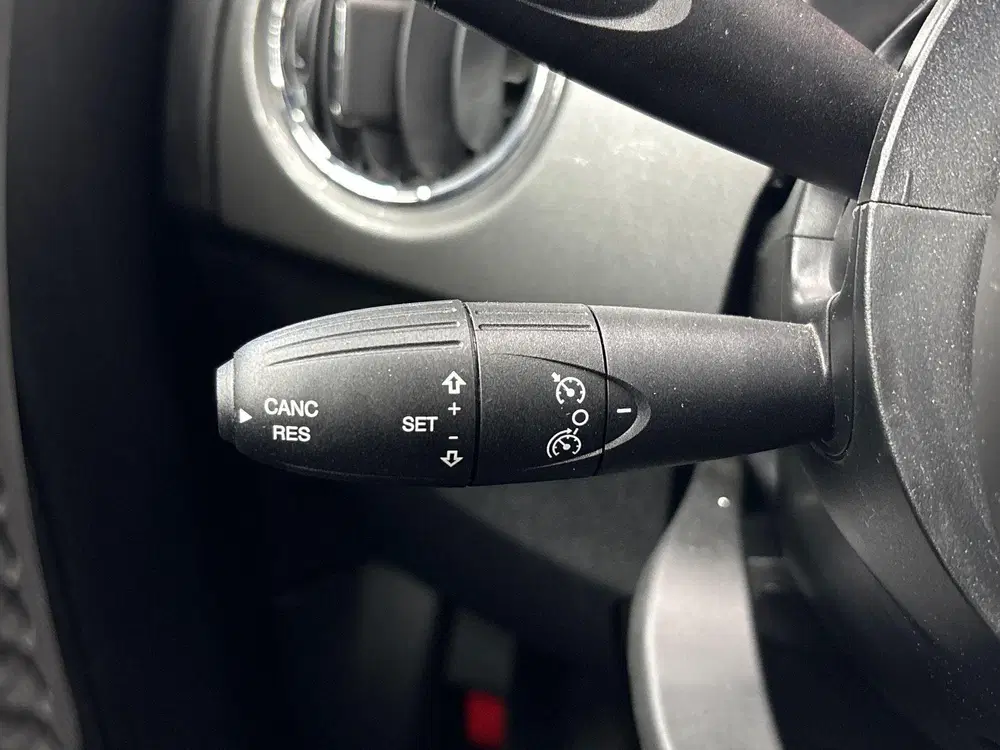 Fiat 500 1.0 Hybrid uit 2023, foto 12