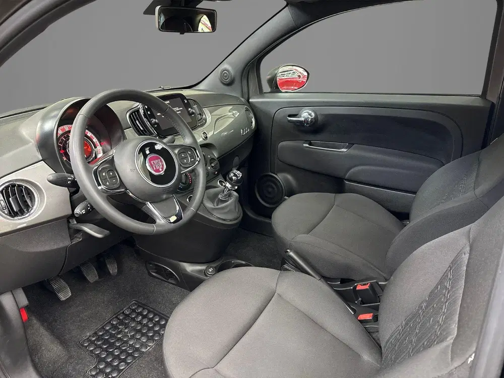 Fiat 500 1.0 Hybrid uit 2023, foto 3