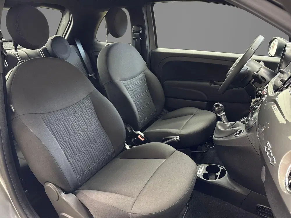Fiat 500 1.0 Hybrid uit 2023, foto 5
