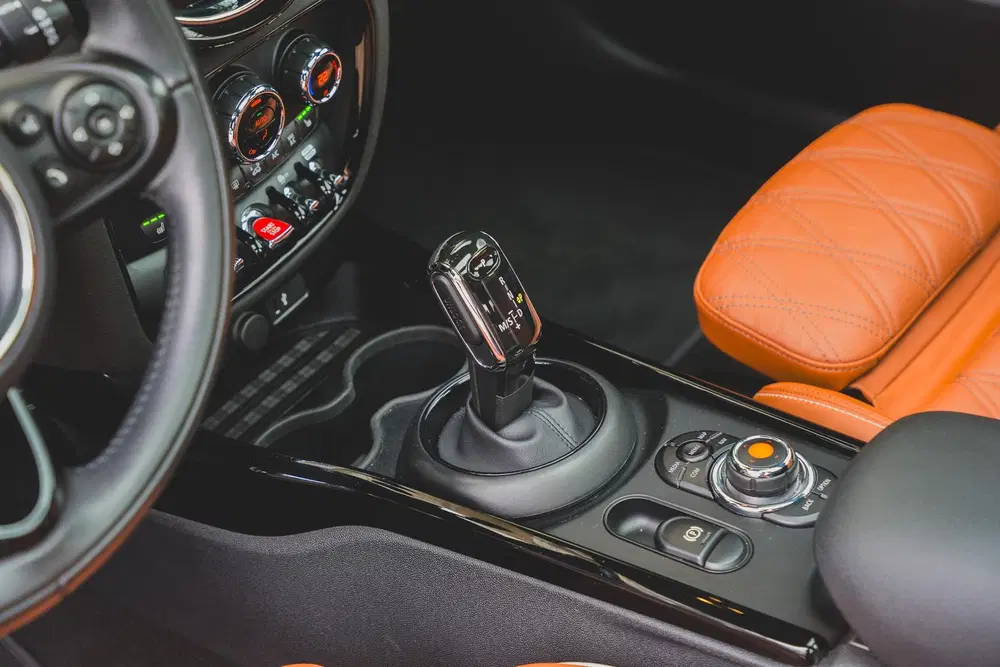 Mini Clubman 2.0 Cooper S Classic PANO uit 2021, foto 15