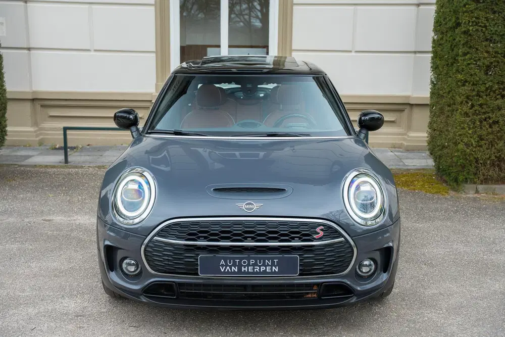 Mini Clubman 2.0 Cooper S Classic PANO uit 2021, foto 8