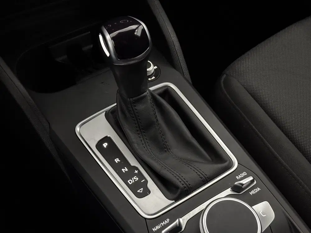 Audi Q2 35 TFSI S-line Airco uit 2024, foto 16