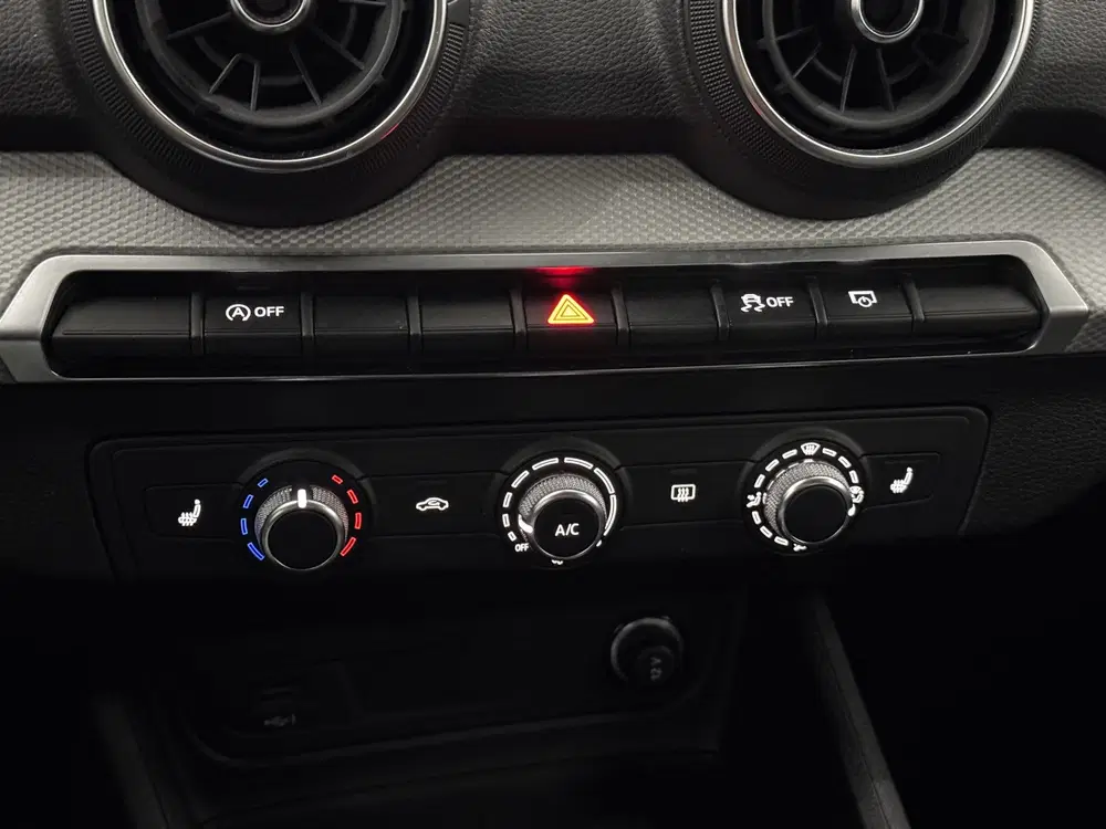 Audi Q2 35 TFSI S-line Airco uit 2024, foto 17