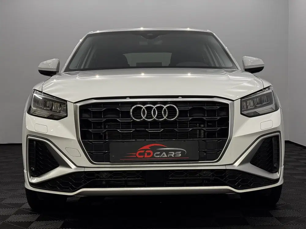Audi Q2 35 TFSI S-line Airco uit 2024, foto 2