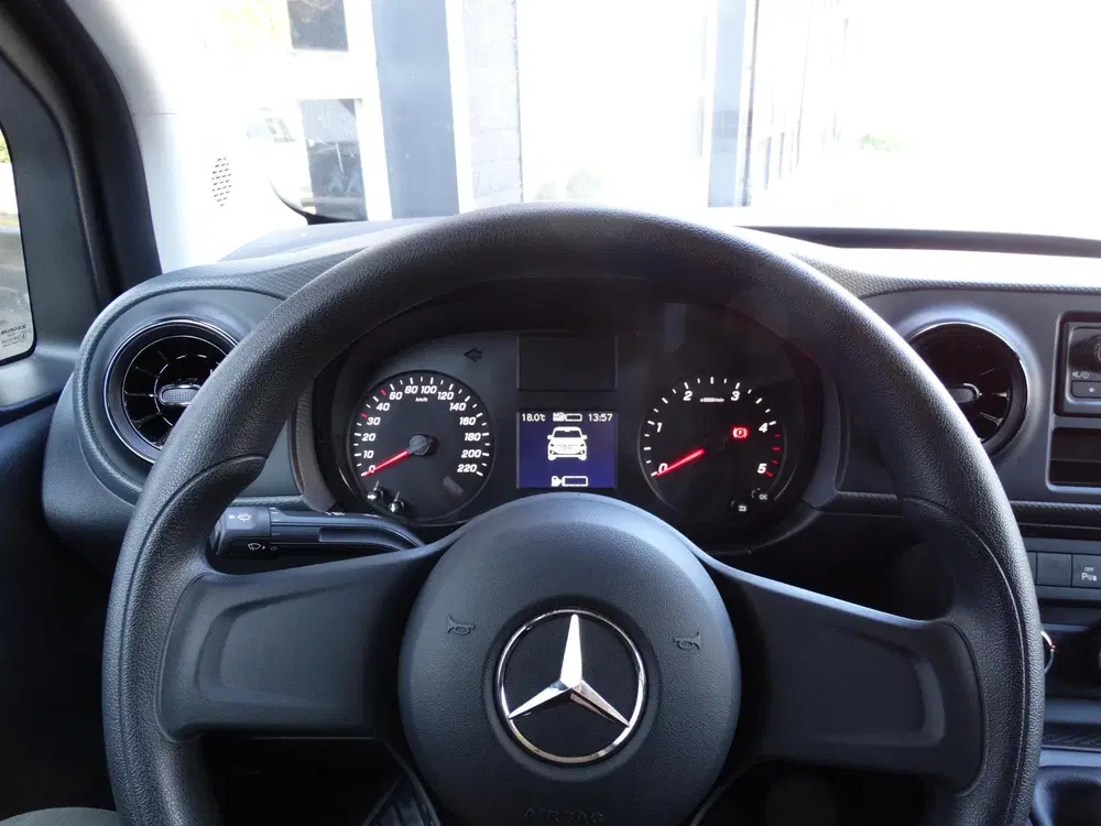 Mercedes-Benz Citan 112 CDI L1 uit 2022, foto 6