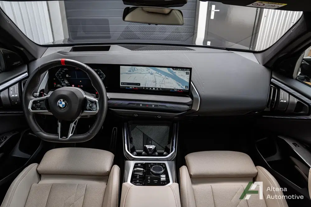 BMW X3 M50 panoramadak uit 2024, foto 14