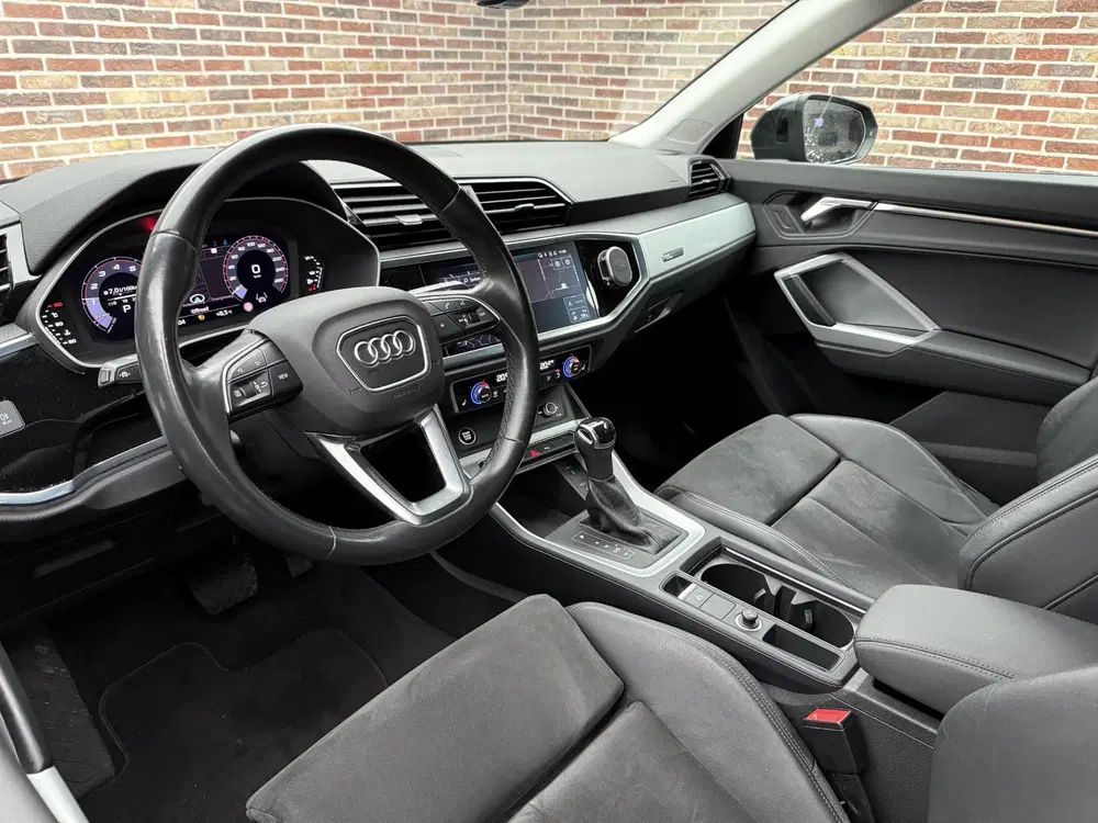 Audi Q3 35 TFSI S-Line uit 2021, foto 3