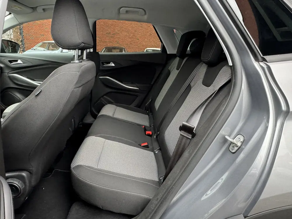 Opel Grandland X 1.2 Turbo Innovation 130PK // LED // CAMERA uit 2019, foto 12