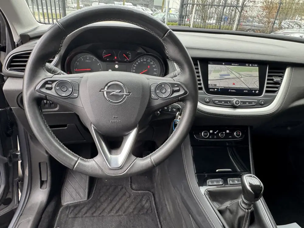 Opel Grandland X 1.2 Turbo Innovation 130PK // LED // CAMERA uit 2019, foto 13