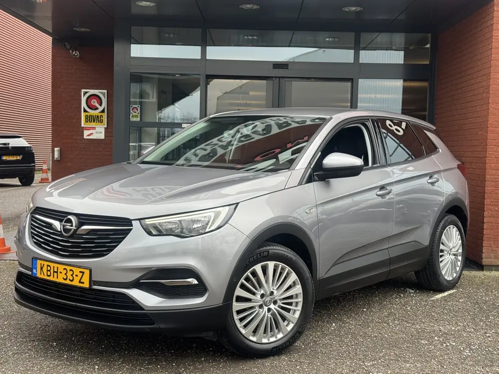 Opel Grandland X 1.2 Turbo Innovation 130PK // LED // CAMERA uit 2019, foto 2