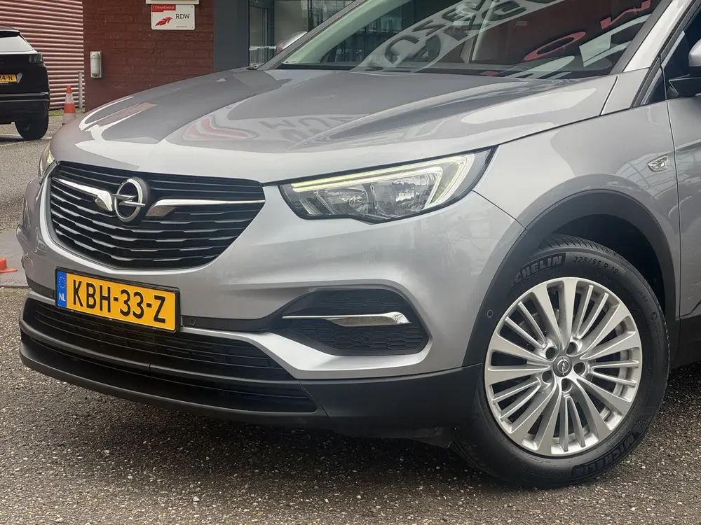 Opel Grandland X 1.2 Turbo Innovation 130PK // LED // CAMERA uit 2019, foto 8